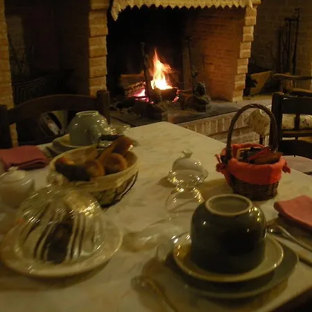 Ferme Saint Joseph לינה וארוחת בוקר Le Fousseret