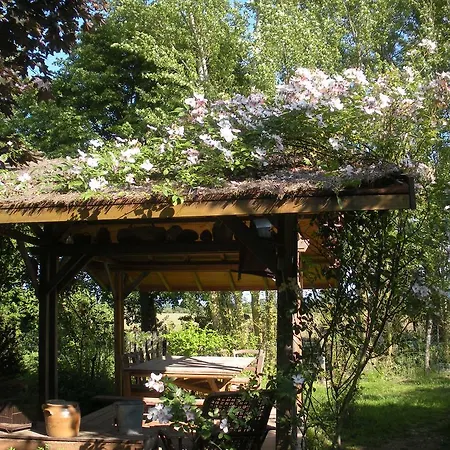 Ferme Saint Joseph Frühstückspension Le Fousseret